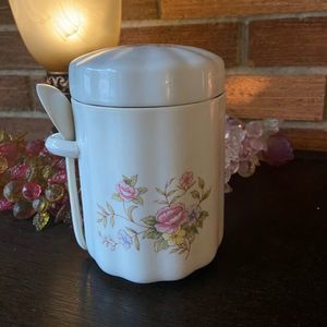 FTDA tea container w spoon and cover A12